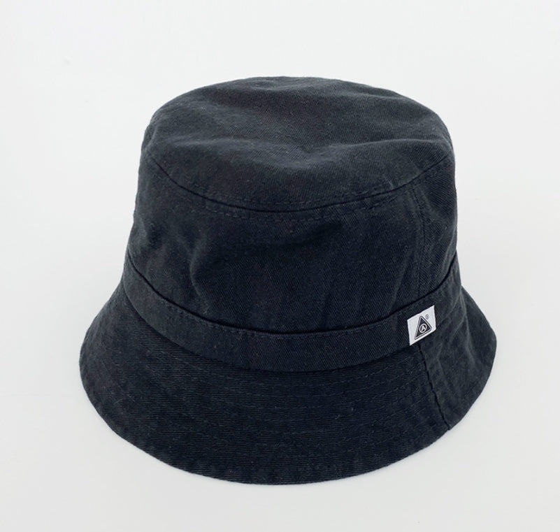 A LABEL Daily Bucket Hat