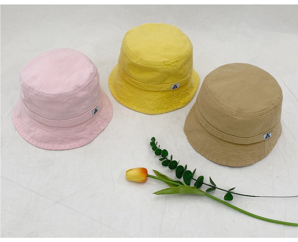 A LABEL Daily Bucket Hat for Kids