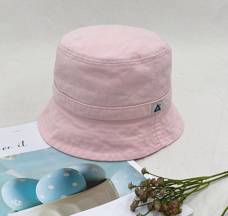 A LABEL Daily Bucket Hat for Kids